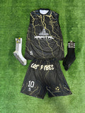 Conjunto musculosa rayos amarillos