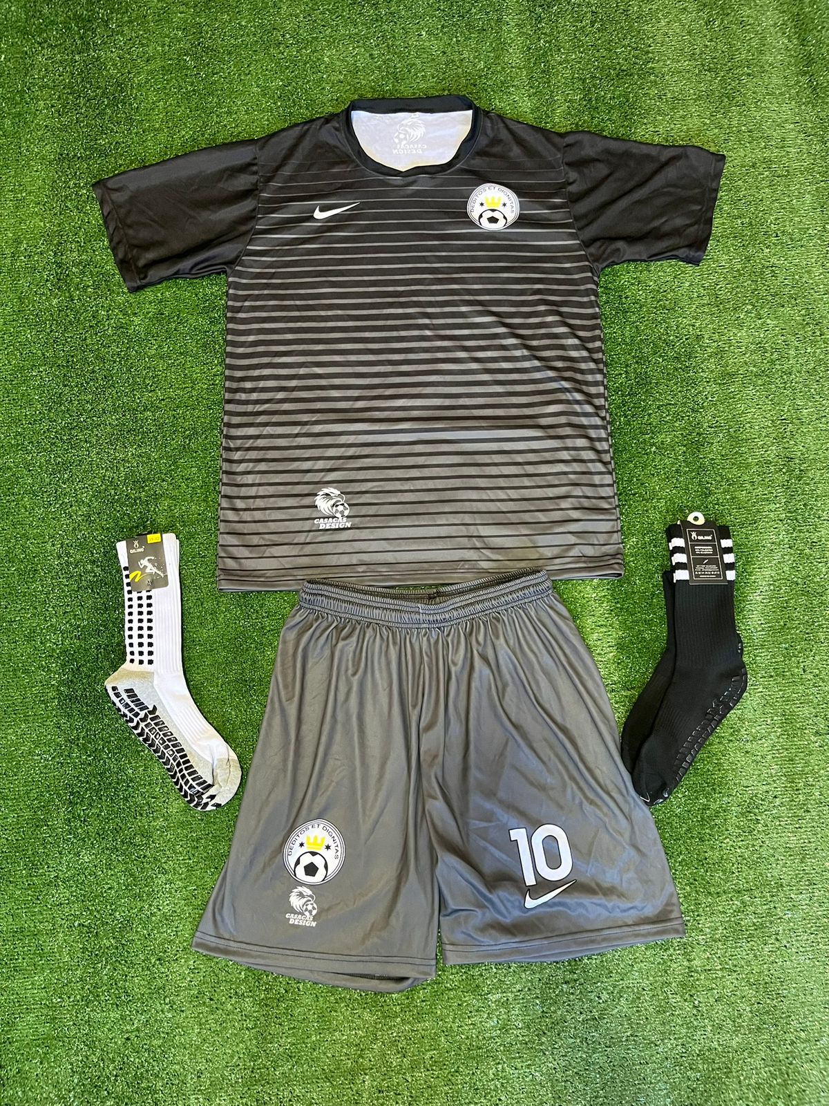 Conjunto gris